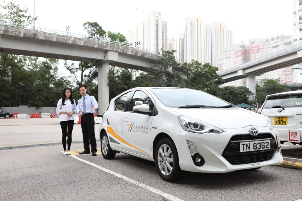 香港駕駛學院學費比較