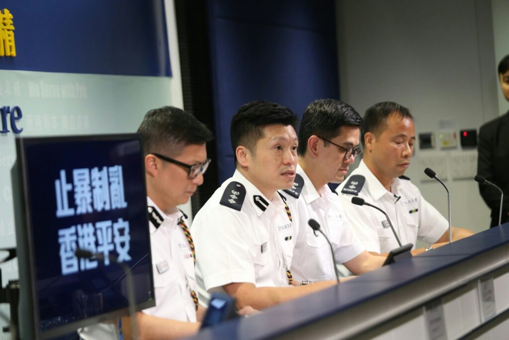 網民熱議謝振中任新聞處長